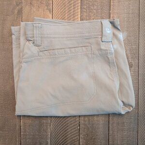 Wrangler Gray Nylon‑Stretch Cargo Shorts 36 | 9.5" Inseam